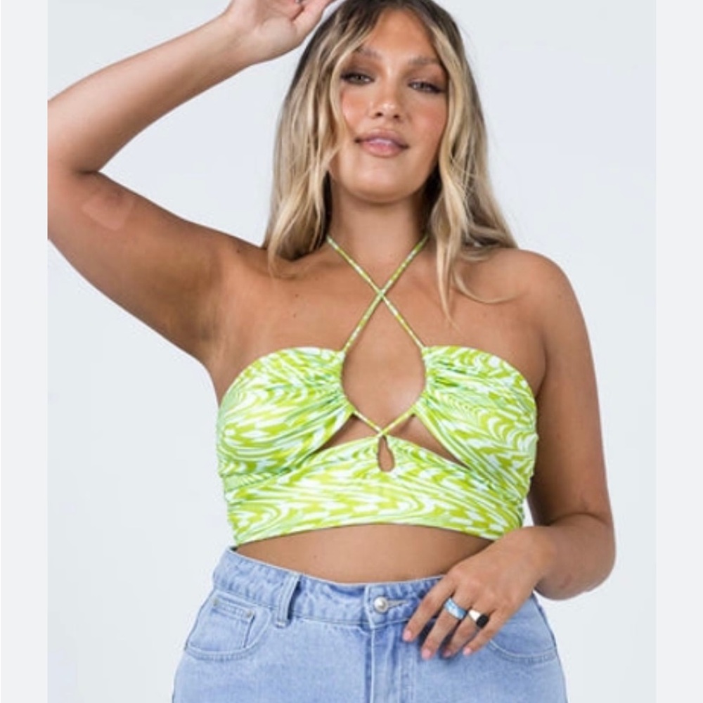 Princess Polly Shara Top in the color green size US 6 AU 38!